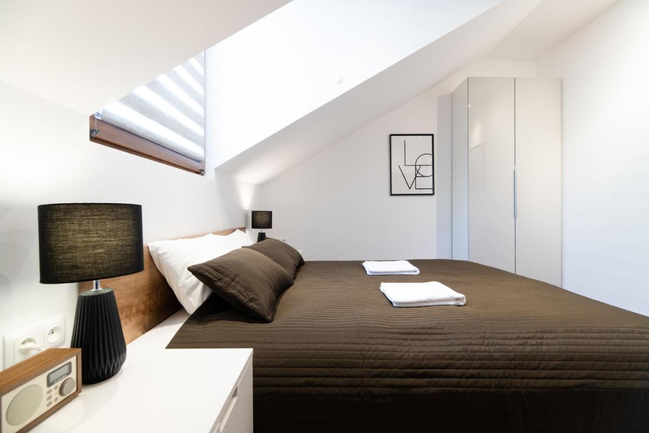 Neo Sky Apartment, Free Parking, 15 Min Walk Old Town&Kazimierz - By Homelike Kraków Eksteriør billede